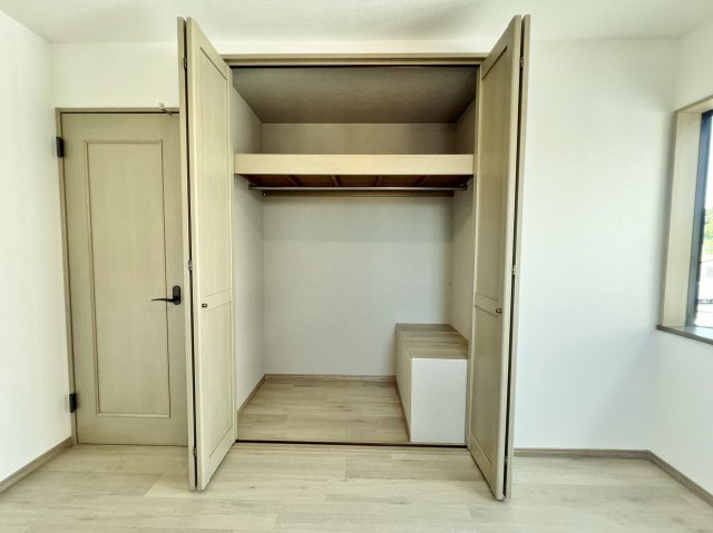和光市下新倉4丁目の収納|3階6.0帖洋室　クローゼット
豊富な収納が魅力的♪♪
お部屋をスッキリとお使いいただけます