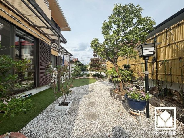 西宮市北六甲台4丁目の庭