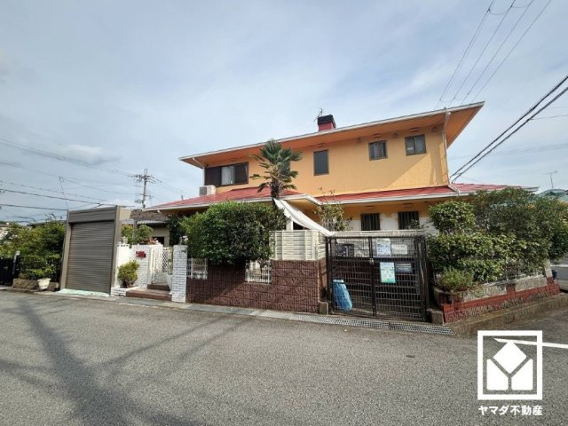 西宮市北六甲台4丁目の外観