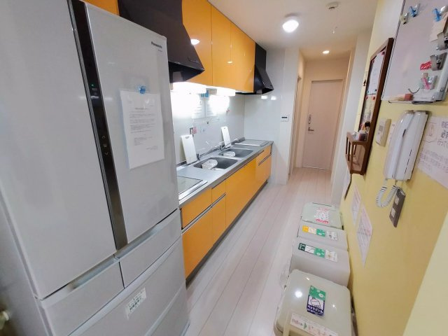 キッチンでお料理をお楽しみください