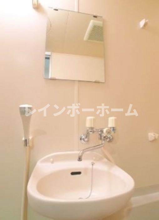 カーサベルデの洗面所