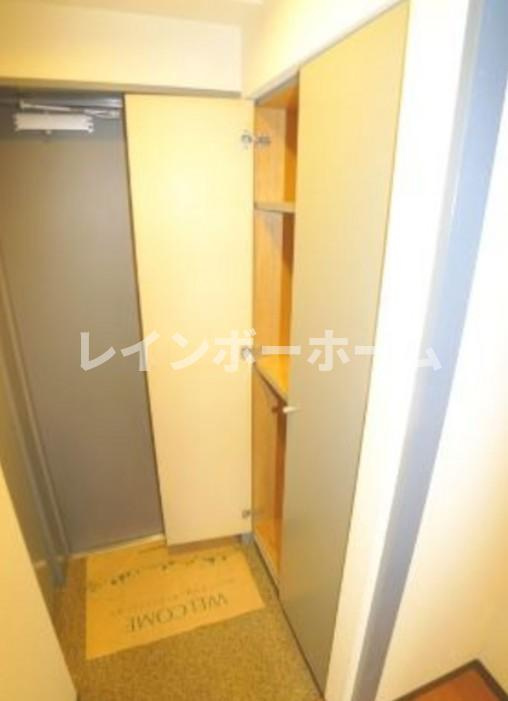 カーサベルデの玄関