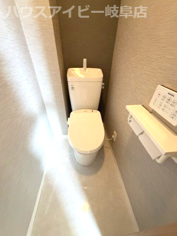 【トイレ】の画像