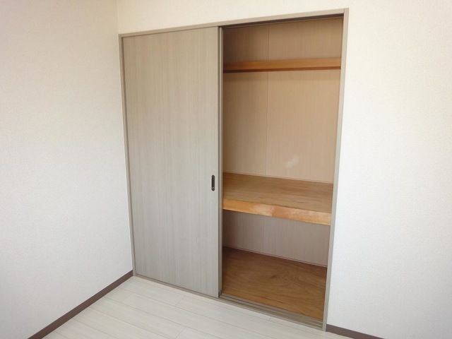 グランドヒルズ美里の収納