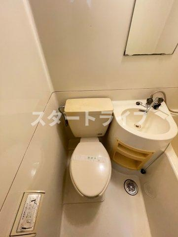 大阪市淀川区東三国５丁目の賃貸マンションのトイレ