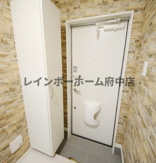 シエスタ東府中の玄関