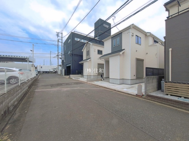 【新築分譲住宅】川越市南台２丁目の前面道路含む現地写真