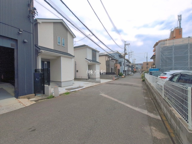 【新築分譲住宅】川越市南台２丁目の前面道路含む現地写真