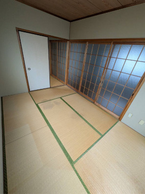 丸和コーポの内装