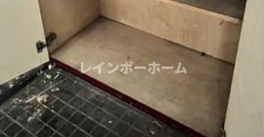 フォークス小岩の玄関