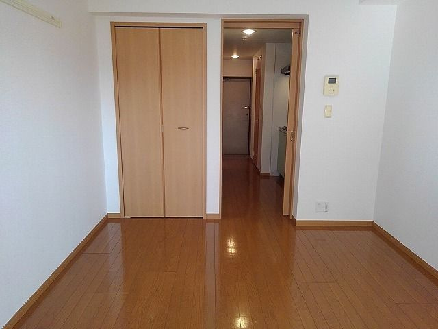 アドラブールの内装