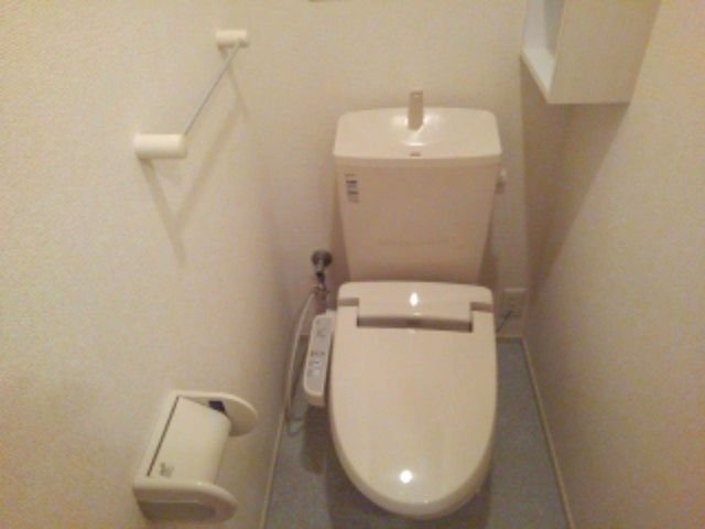 グレイス新のトイレ|落ち着いたトイレです