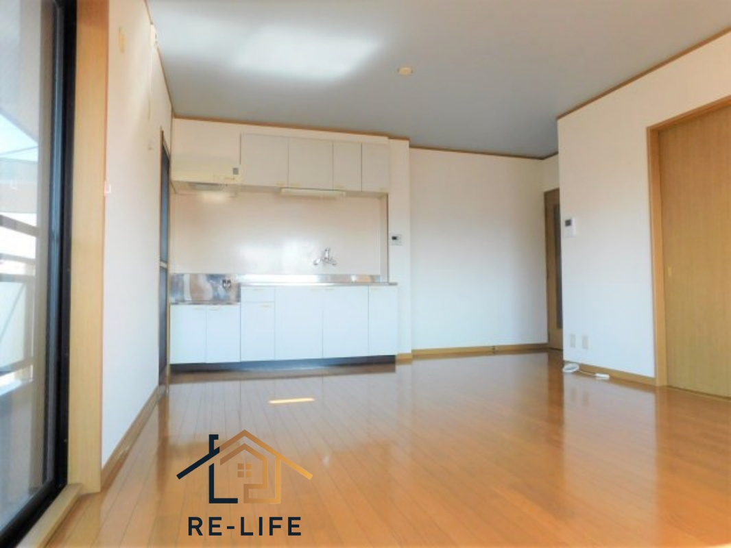 那珂川市今光３丁目の賃貸マンションのエントランス