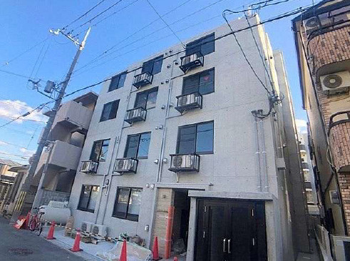 大阪市淀川区東中島　celeste東中島の外観