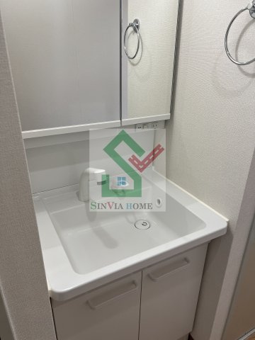 武蔵関ステーションフロントの独立洗面台