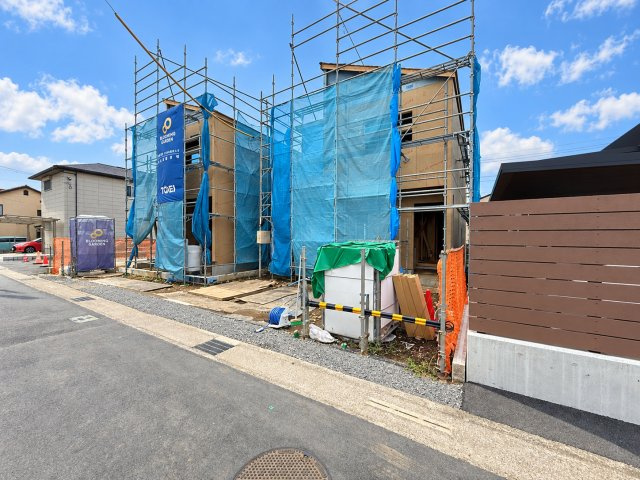 三島市南本町　全2棟　1号棟の前面道路含む現地写真