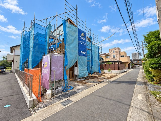 三島市南本町　全2棟　1号棟の前面道路含む現地写真