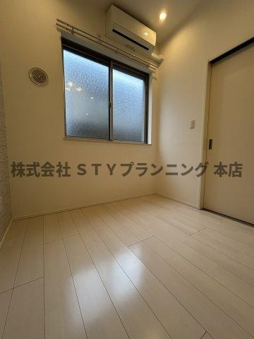 仲介手数料0円！Lumo庄内通の居間・リビング