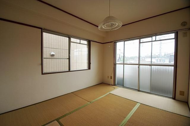 福岡市南区長丘３丁目の賃貸マンションの庭|物件の画像17