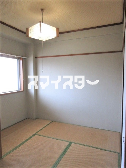 ワコーマンションの居間・リビング