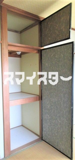 羽村市川崎１丁目の賃貸マンションの収納