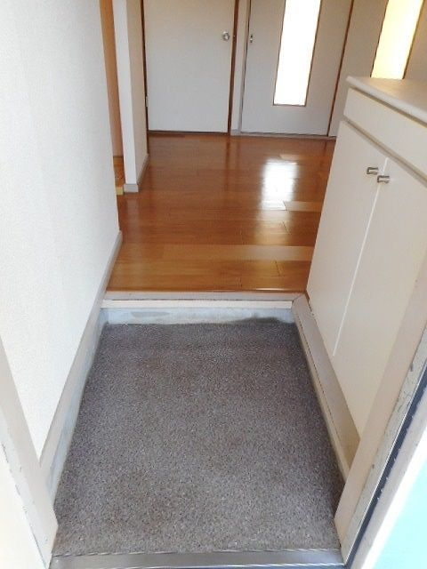 シティハイツ駒木台の玄関