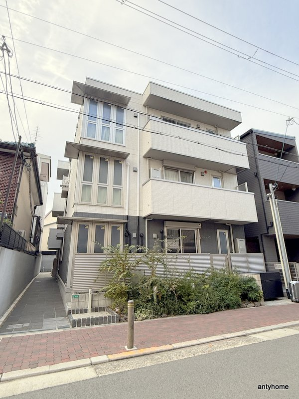クラシスト東中本