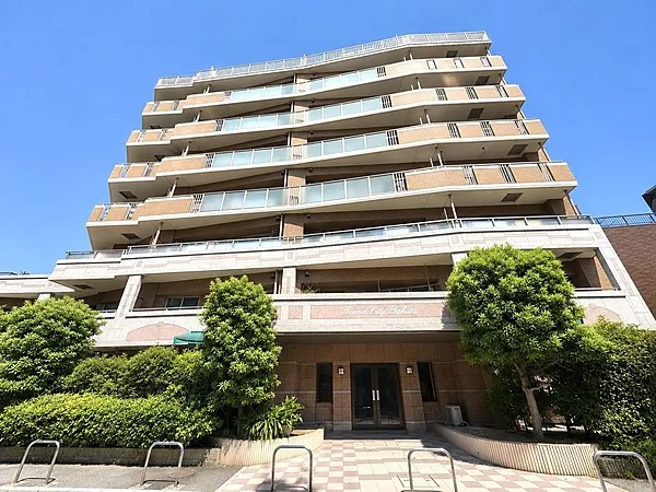 グランシティ田端の外観|グランシティ田端２階部分のお部屋は通常仲介手数料２８７万６７０円→０円！さらにキャッシュバック２３万円にて即日現地案内可能です！