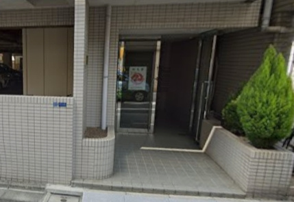 第二佐々木ビルのエントランス