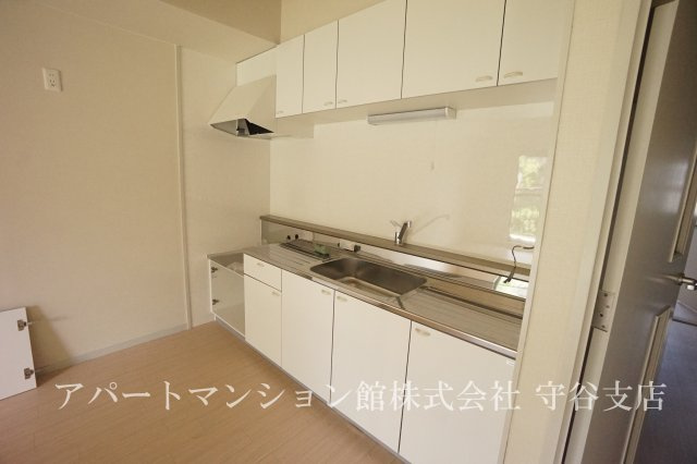 グランドフォレストA棟のキッチン