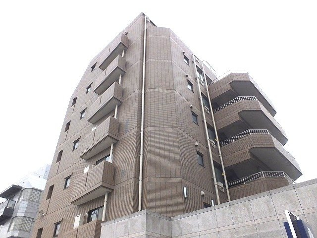 ドッグウッドヒルズの外観