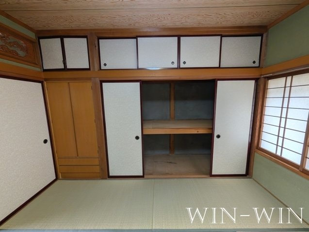 高師本郷町東上貸家の収納