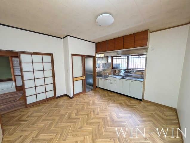 高師本郷町東上貸家のキッチン