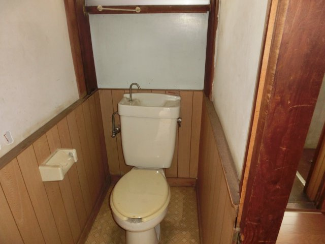 上戸平屋貸家のトイレ