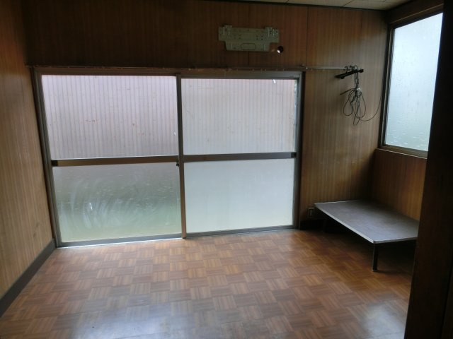 上戸平屋貸家の洋室