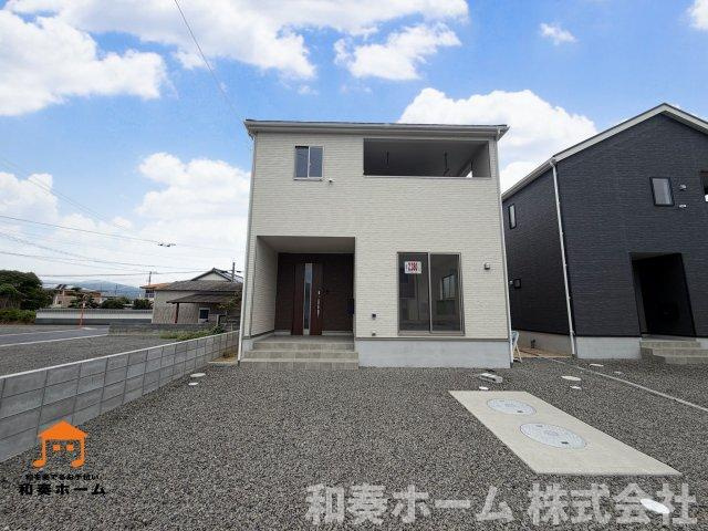 クレイドルガーデン愛住町東中富第1