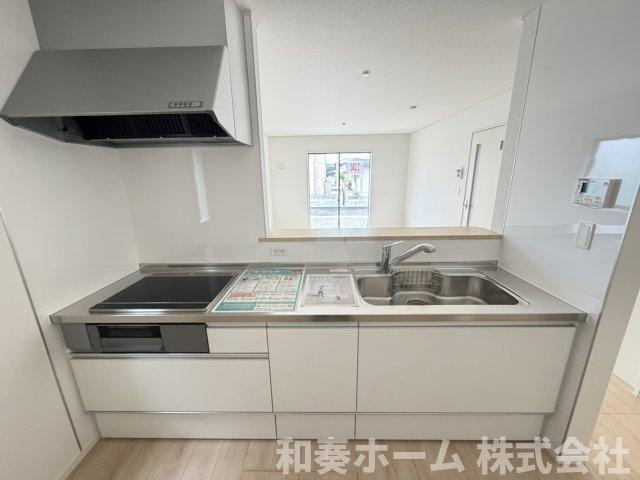 クレイドルガーデン愛住町東中富第1のキッチン