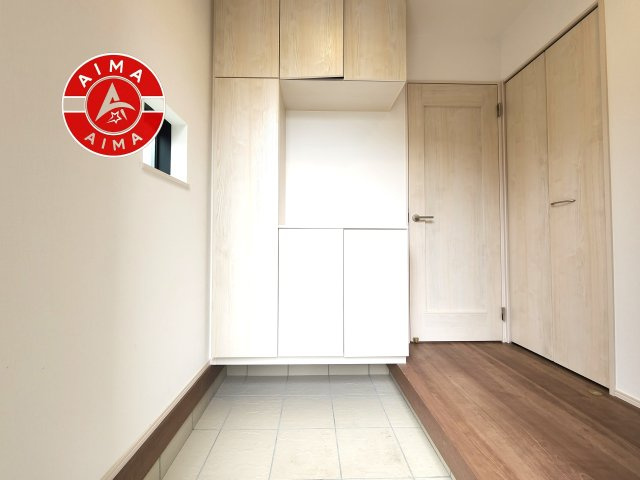 福岡市早良区干隈6丁目第1-2棟（A号棟）の内観：施工例|二重ロック採用。毎日の安心を守るしっかり防犯対策。