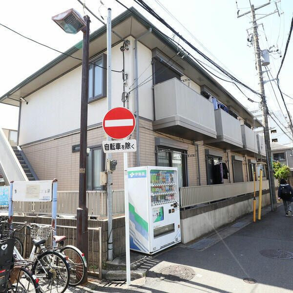 パナハイム追浜の外観