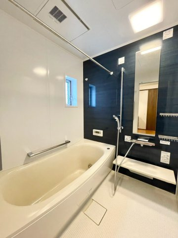 北原中古戸建（452-28）の浴室