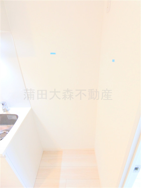 レアライズ蒲田のキッチン|冷蔵庫置場