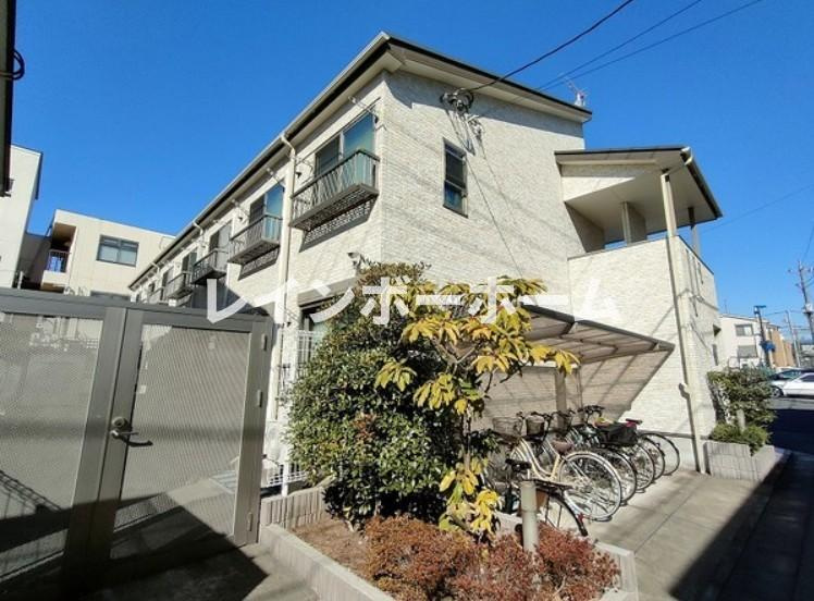 クリスタル青井Ⅱの外観
