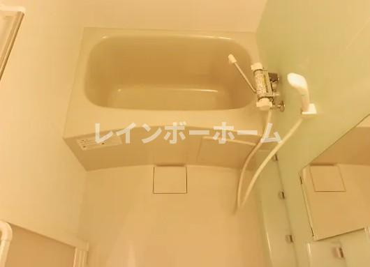 クリスタル青井Ⅱの浴室