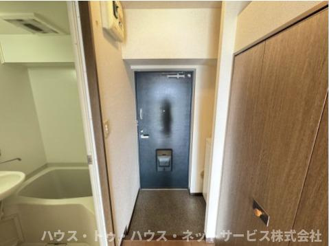 ＡＤ日暮の玄関