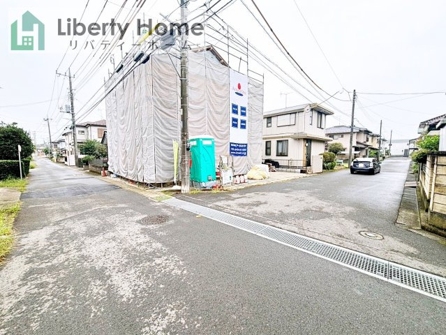 つくば市高見原第19　新築戸建の前面道路含む現地写真