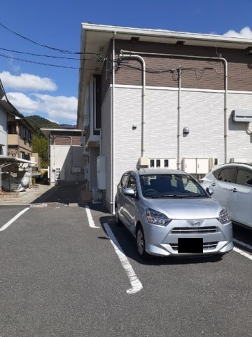 グランデ・フィオーレＡの駐車場|駐車場です