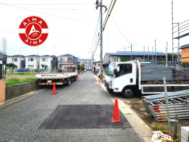 福岡市東区筥松3丁目第2-2棟（1号棟）の前面道路含む現地写真|前面道路です。