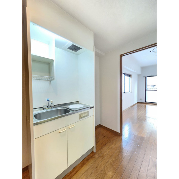 福岡市博多区堅粕２丁目の賃貸マンションのキッチン