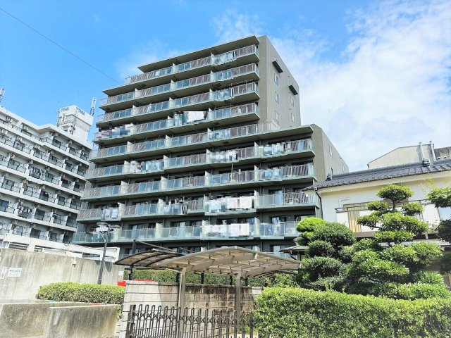 ファミール八王子並木町の外観|～西八王子駅徒歩9分　周辺環境良好、内装フルリノベ中のマンション～