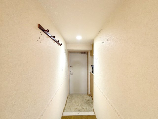 ライオンズマンション河辺東の玄関|※リフォーム工事前写真